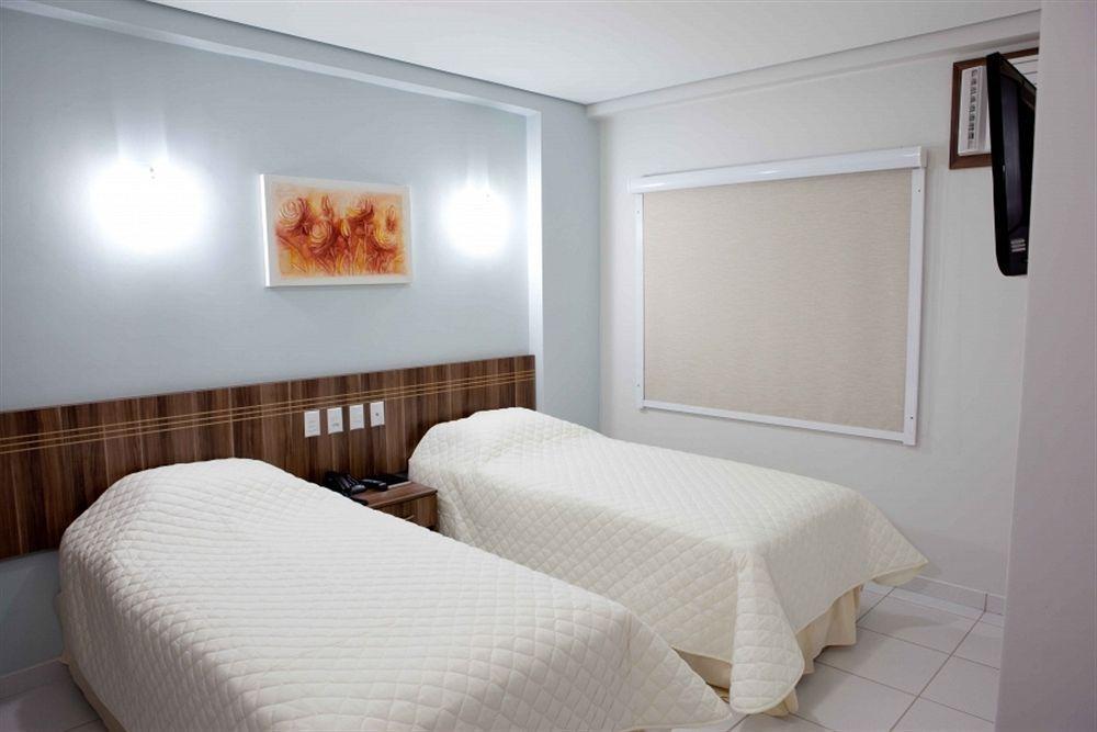 קויאבה Serras Hotel מראה חיצוני תמונה