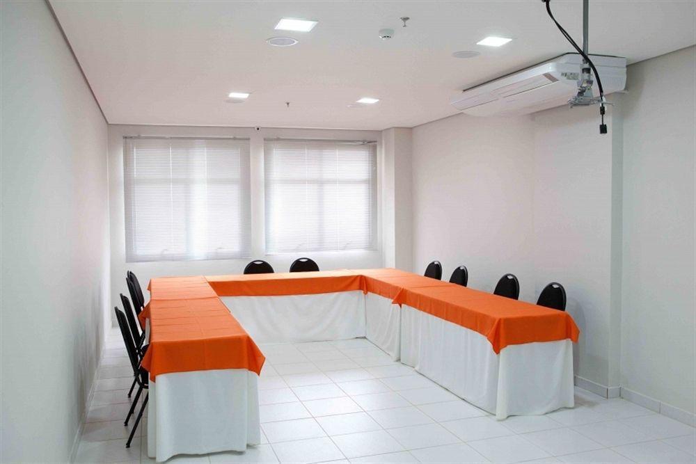 קויאבה Serras Hotel מראה חיצוני תמונה